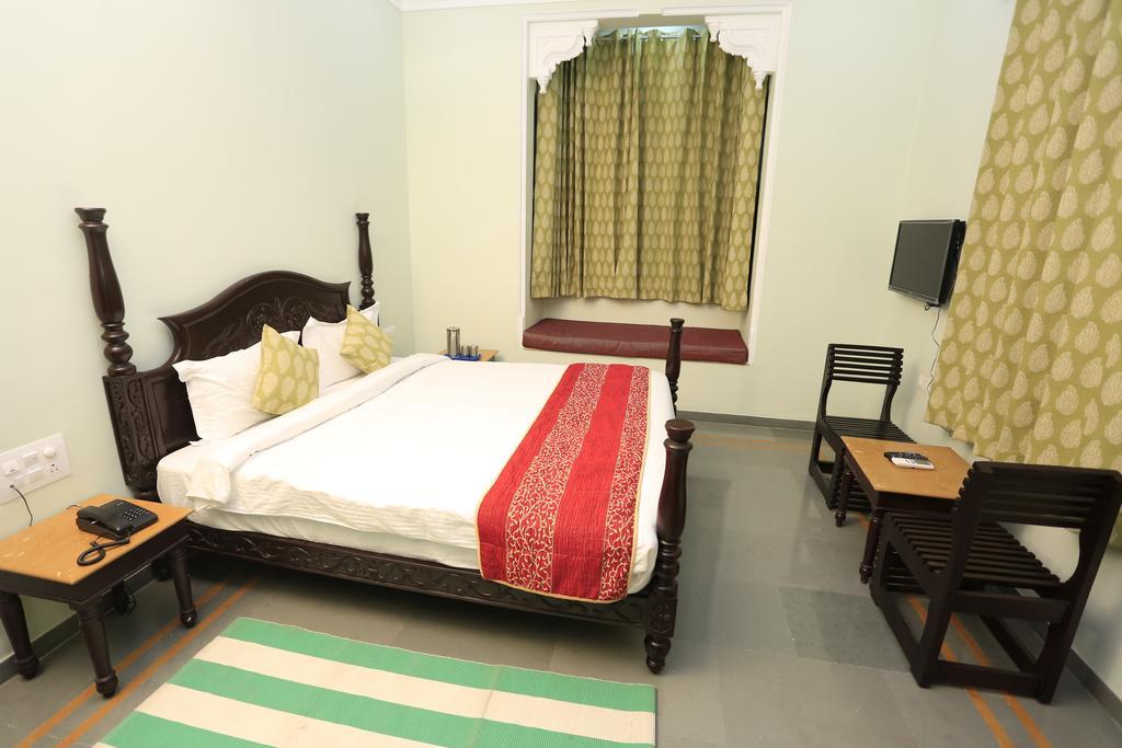 Sai Palace Hotel Udaipur Esterno foto