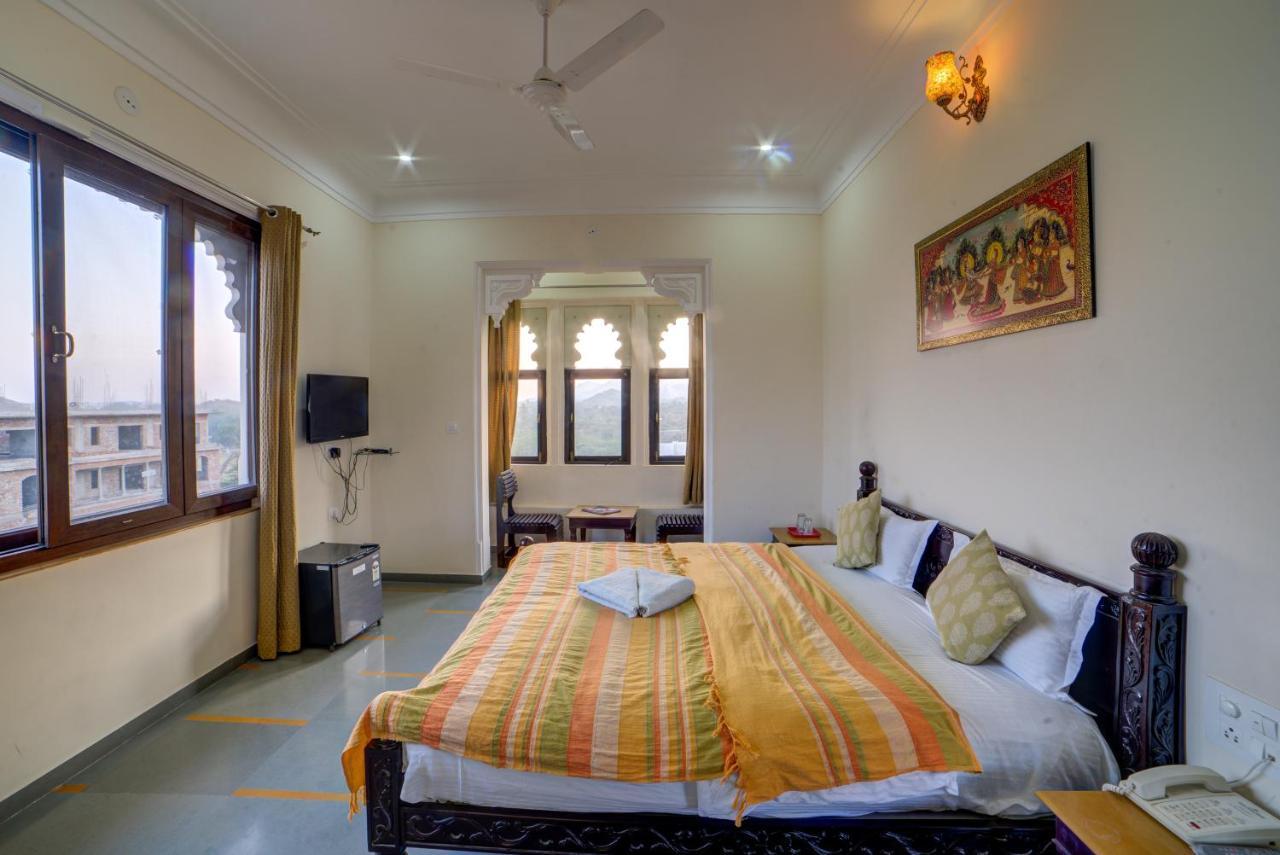 Sai Palace Hotel Udaipur Esterno foto