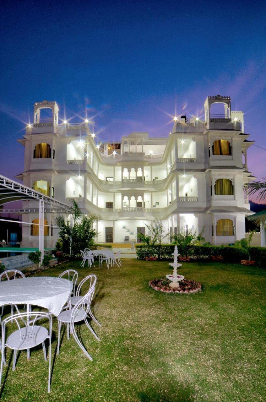 Sai Palace Hotel Udaipur Esterno foto
