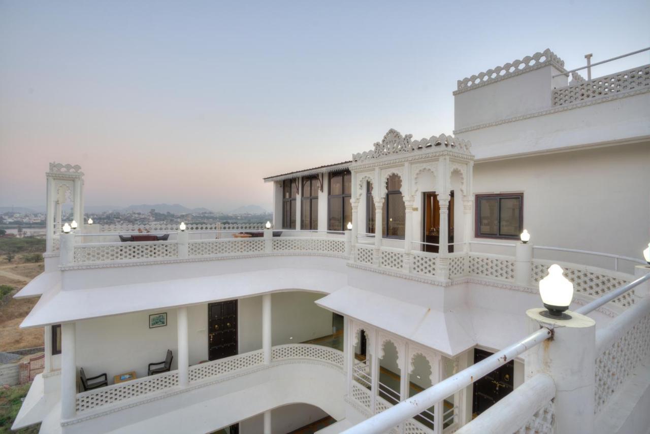 Sai Palace Hotel Udaipur Esterno foto