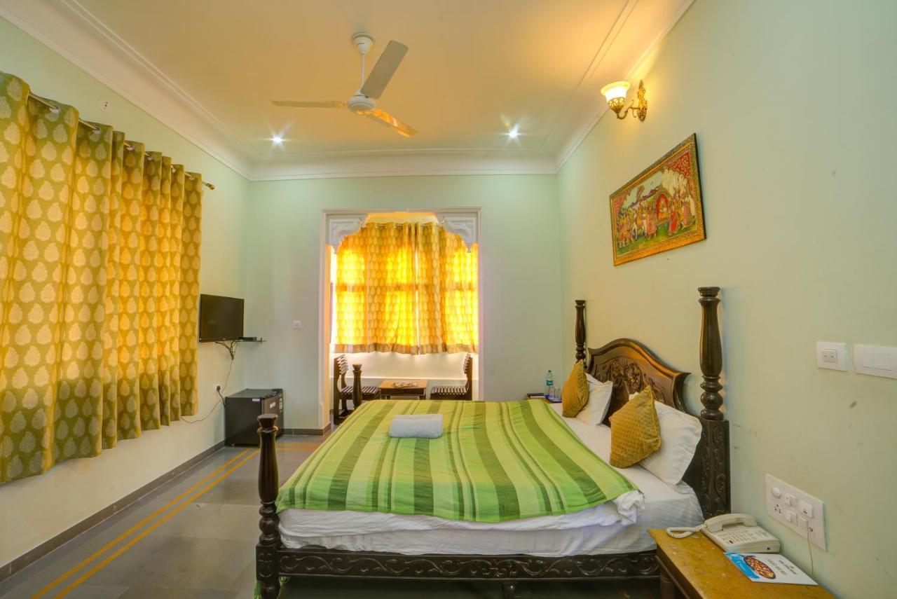 Sai Palace Hotel Udaipur Esterno foto